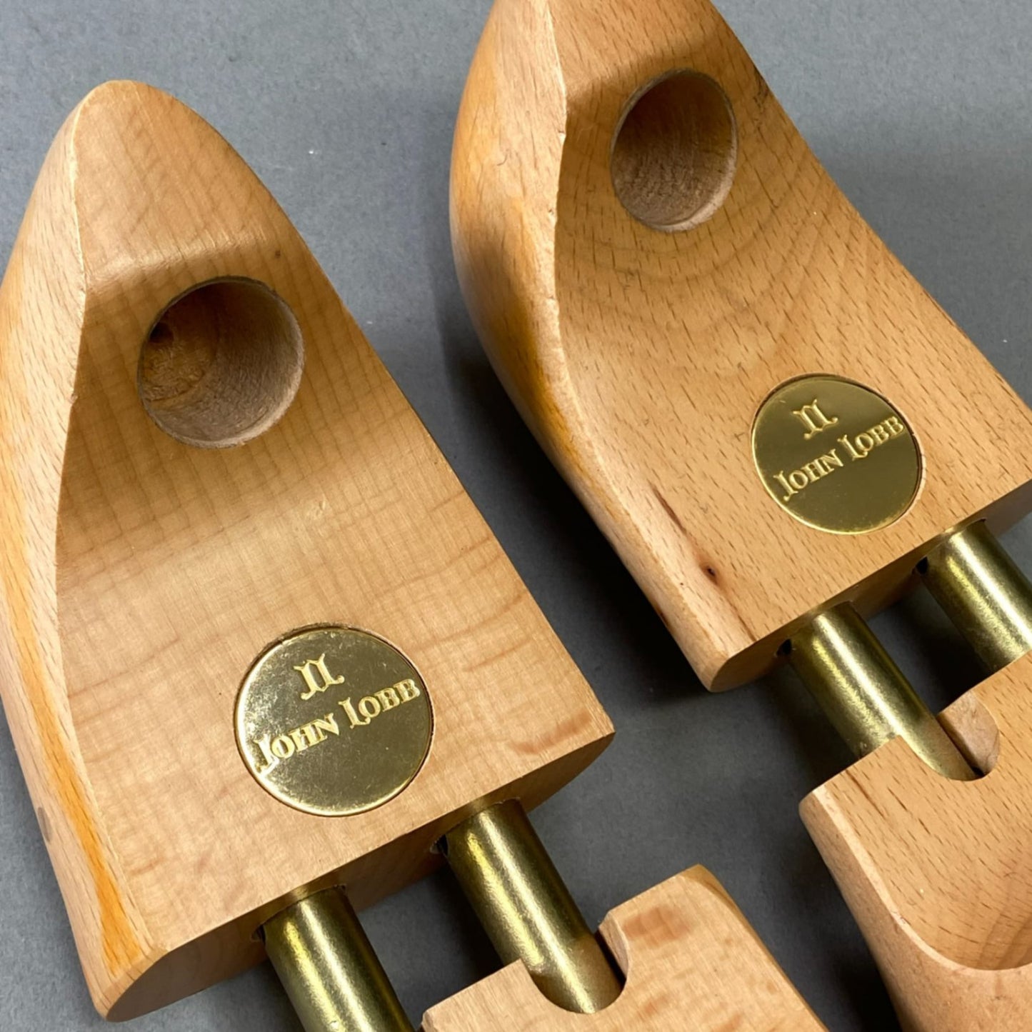 2L10 JOHN LOBB ジョンロブ 木製 シューツリー シューキーパー シューケア Wood Shoe Tree ８Eサイズ メンズk02i