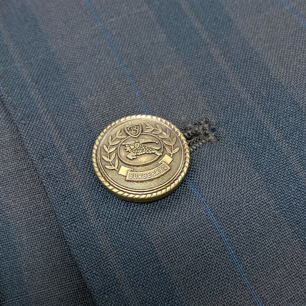 16a27 Burberrys バーバリーズ ダブルブレスト テーラードジャケット ブレザー 金ボタン チェック柄 90-78-165 A4 ネイビー系 ウール100％ メンズ 男性用o07t