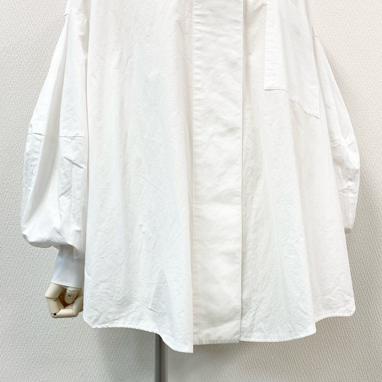 63i12 《美品》 ENFOLD エンフォルド ヘキサゴンシャツ 長袖シャツ ブラウス ノーカラー 300FA230-1850 サイズ38 ホワイト コットン タイプライター レディースu02t