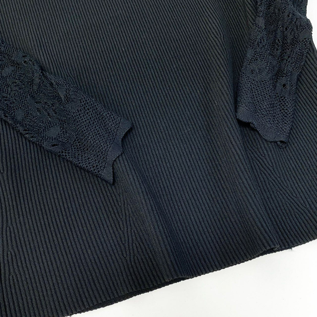 72a28【美品】Alexander McQUEEN アレキサンダーマックイーン 長袖リブニットセーター 袖切替レース トップス Lサイズ ブラック レディース 女性用u02t