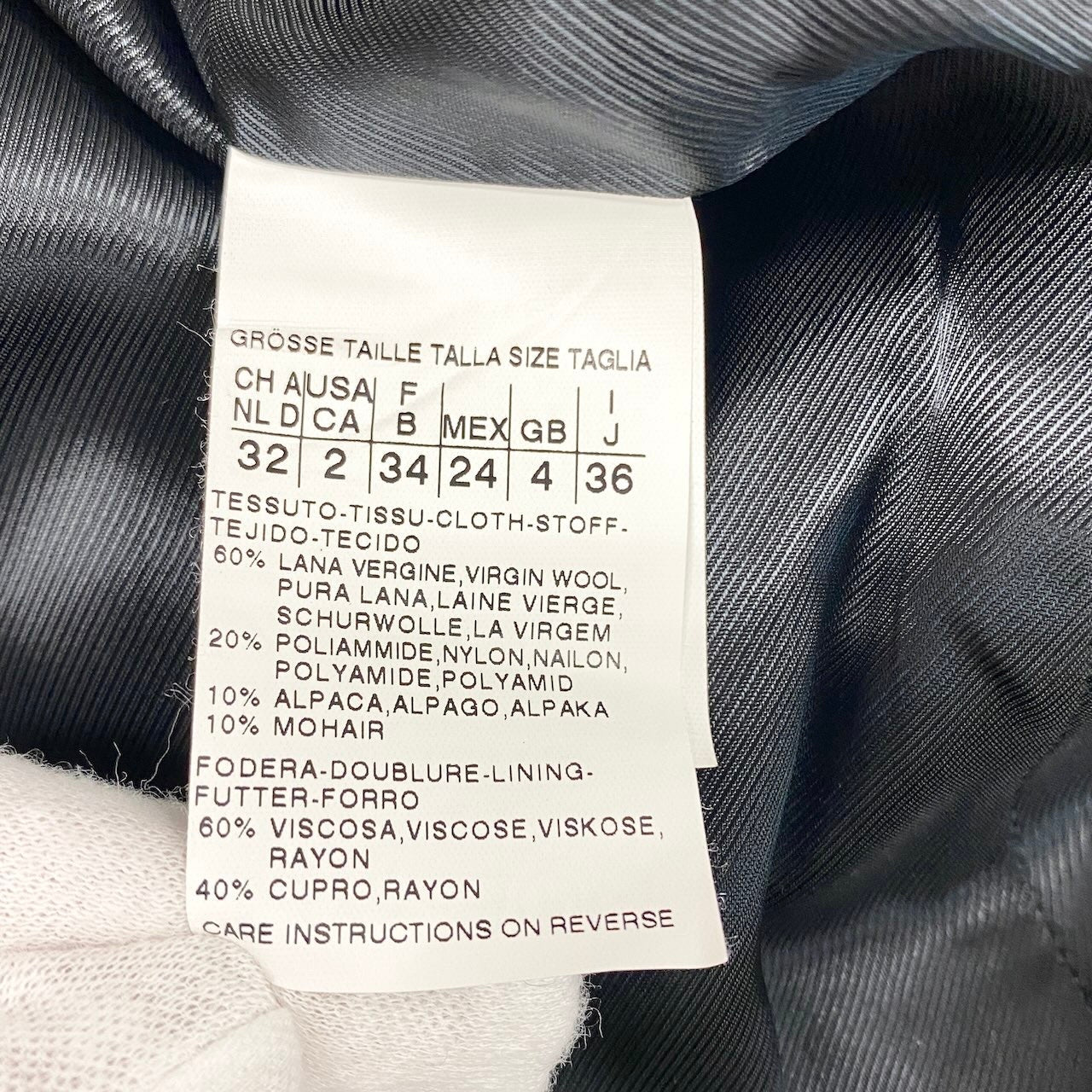 2h16 【美品】 Max Mara STUDIO マックスマーラ テーラードジャケット ショートコート アルパカ モヘア混 サイズ36 ブラック レディース 女性用u02t
