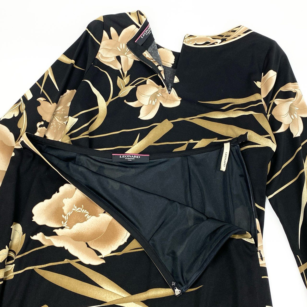 60d13 LEONARD FASHION レオナール セットアップスカート 美しい花柄プリント カンカン素材 長袖カットソー 膝丈スカート LL ブラック レディース 女性用o07t