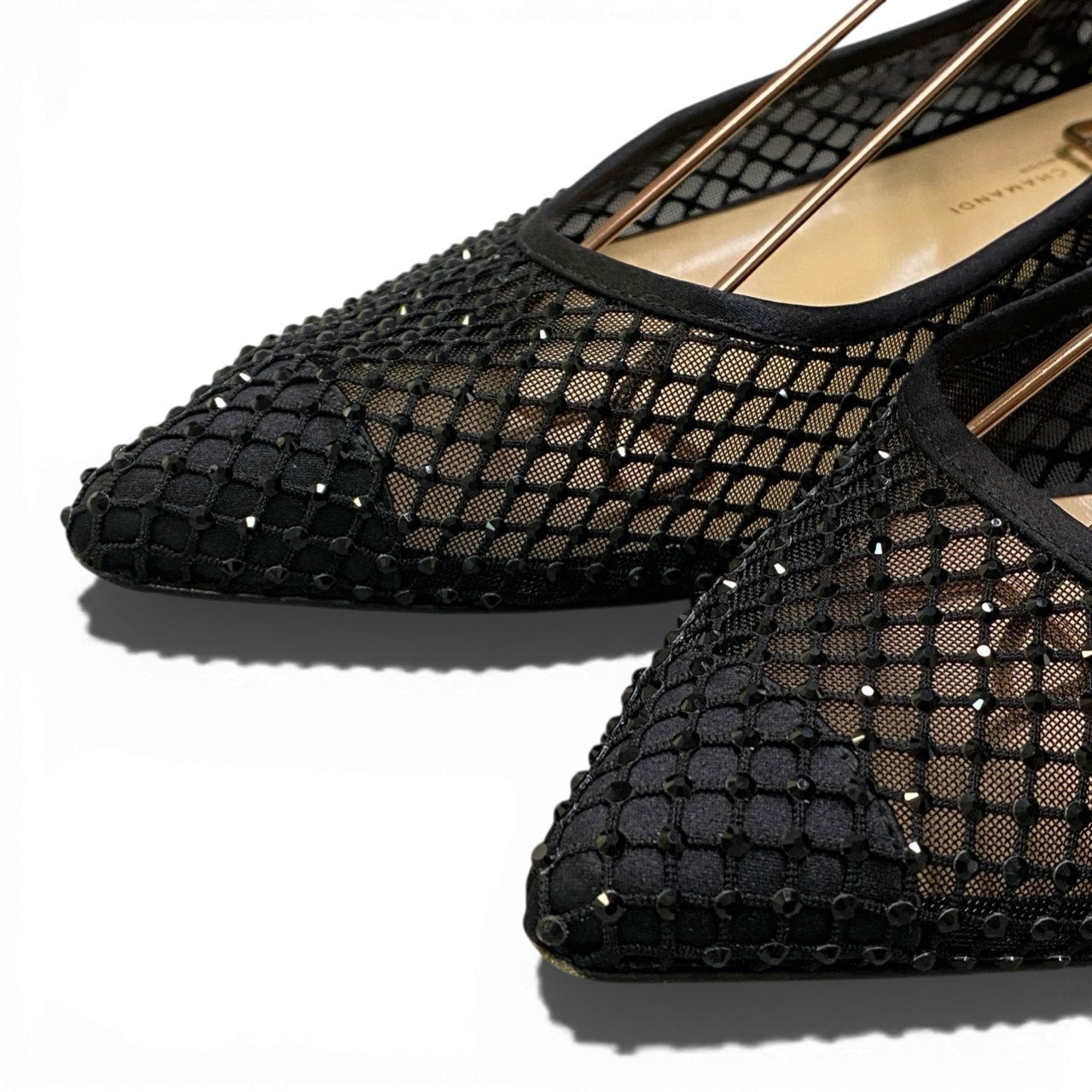 1k26 JENNIFER CHAMNDI ジェニファー チャマンディ メリージェーンパンプス ポインテッドトゥ パンプス ローヒール  ラインストーン アンクルストラップ レディース 女性靴 イタリア製 37 ブラックu02t