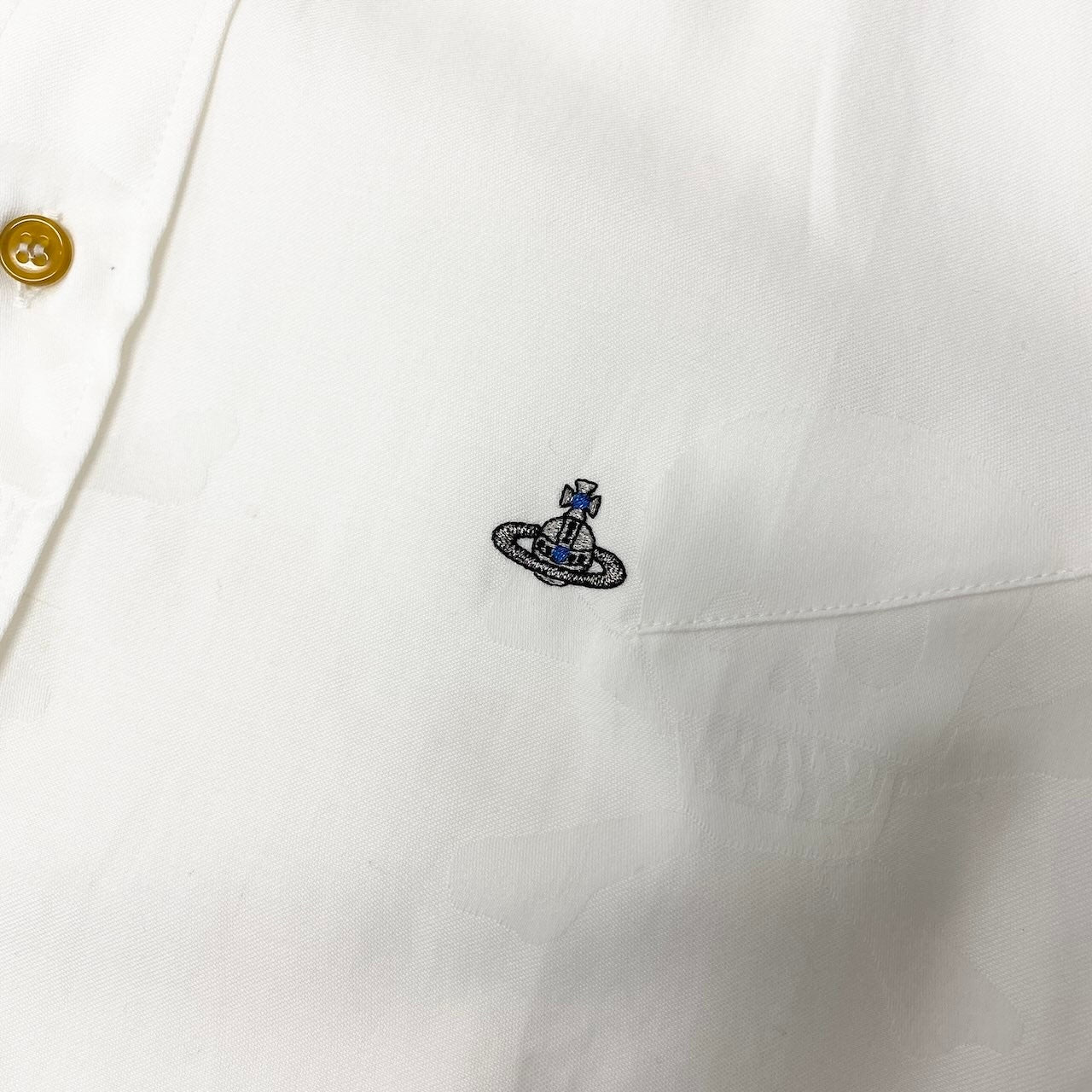 31e7 VivienneWestWood MAN ヴィヴィアンウエストウッドマン ロゴ刺繍 ドクロプリントシャツ ロングスリーブシャツ 総柄 サイズ50 ホワイト コットン100％ メンズ 紳士服u02t