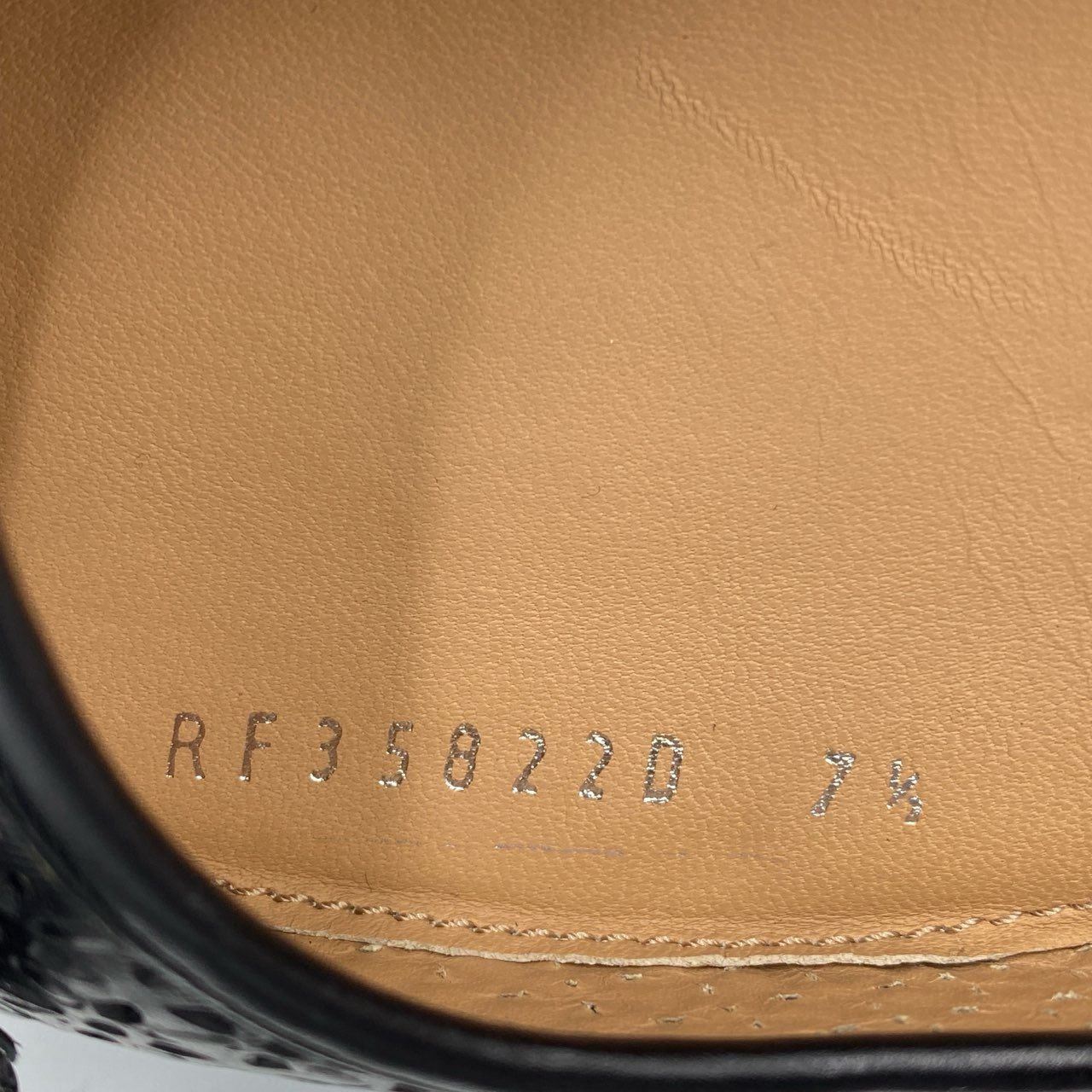 1i4 《未使用》 Salvatore Ferragamo サルヴァトーレフェラガモ VARA ヴァラ パンチング加工 フラットシューズ 7 1/2 ブラック レザー バレエ イタリア製 女性靴t18r