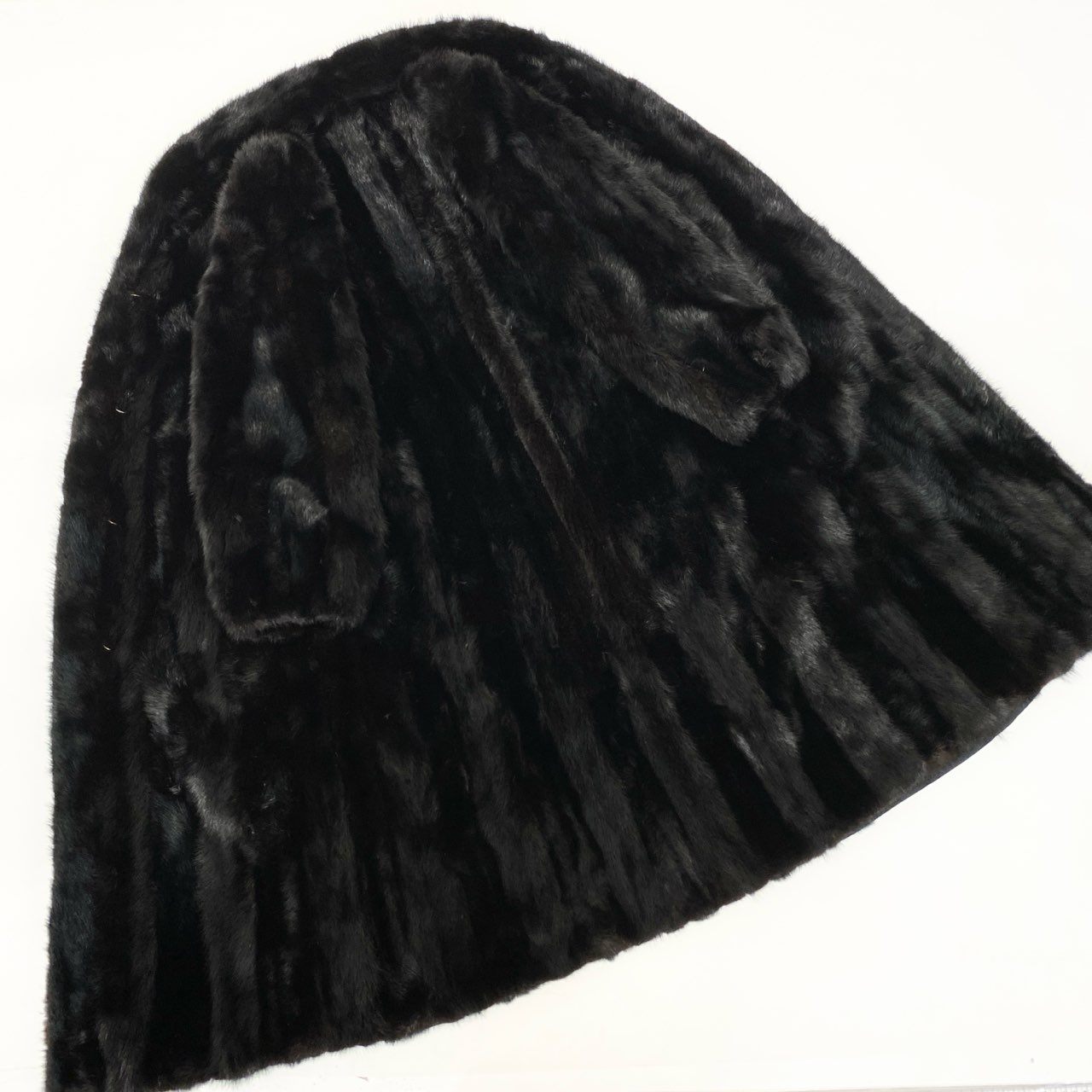 32k28 ダークミンク ストライプ柄 着丈110cm 超ロングコート サイズ9号 ブラック 本毛皮 MINK FUR リアルファーt18r