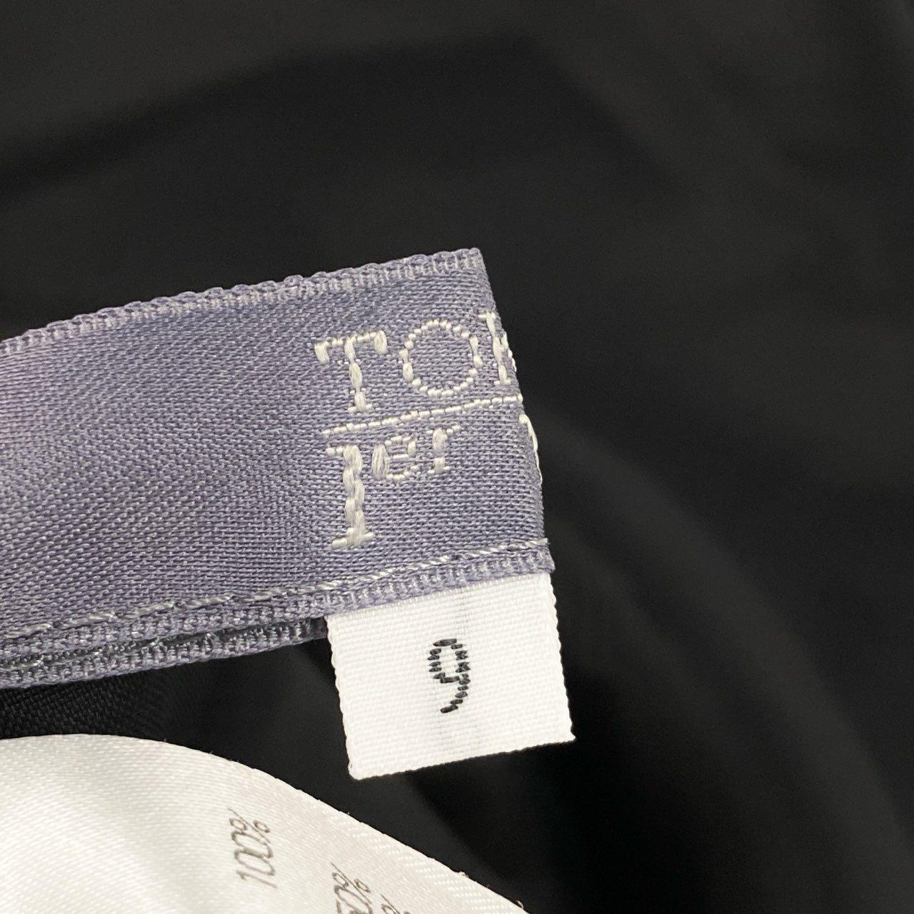 64k19《美品》 TOKUKO 1er VOL トクコプルミエヴォル ノースリーブワンピース 総柄刺繍 レイヤード風 重ねメッシュ 裾フリル○ レディース 9 ブラックu02t