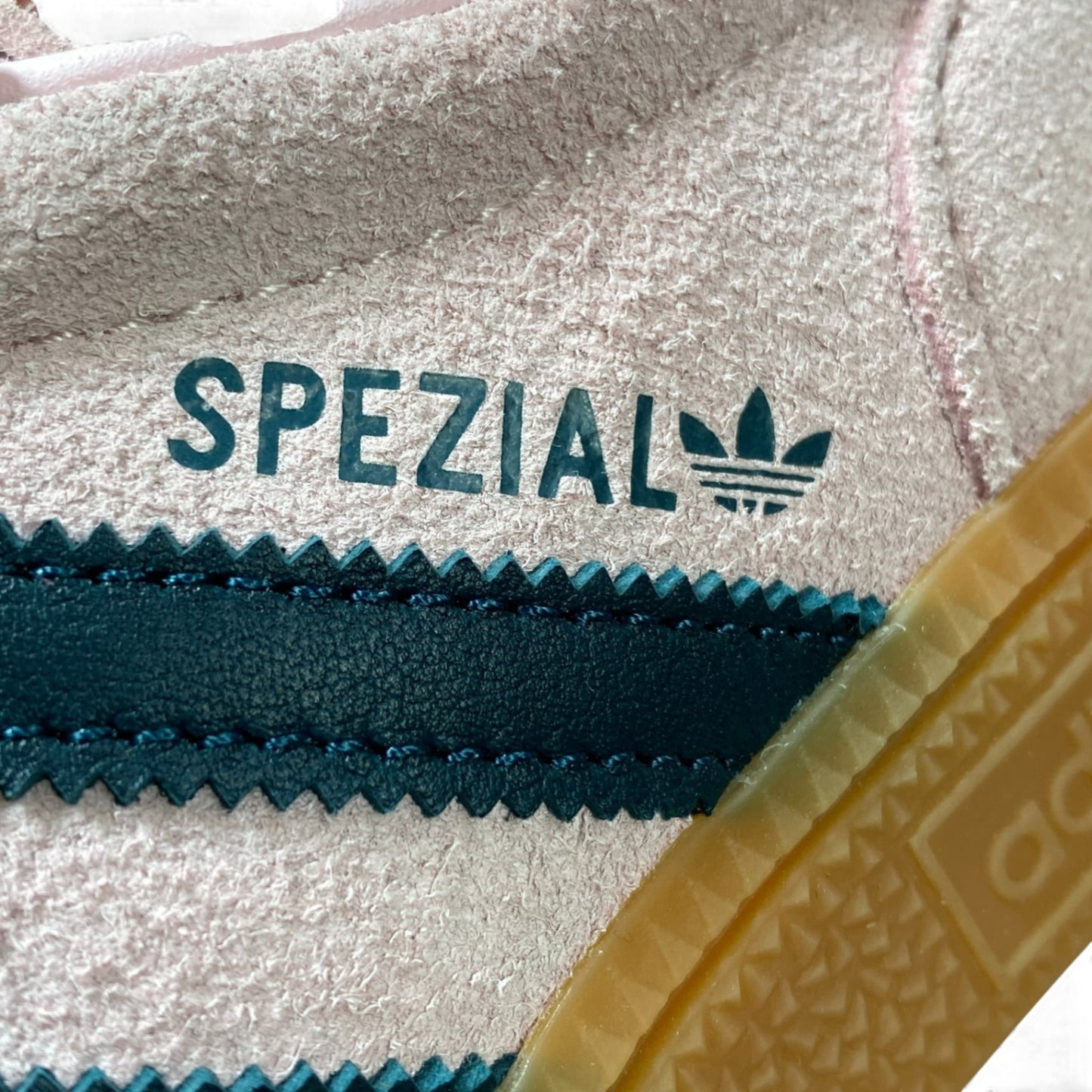 1L11 adidas アディダス ハンドボール スペツィアル  Handball Spezial ローカットスニーカー シューズ IF6561 23.5 ピンク レディースo07t