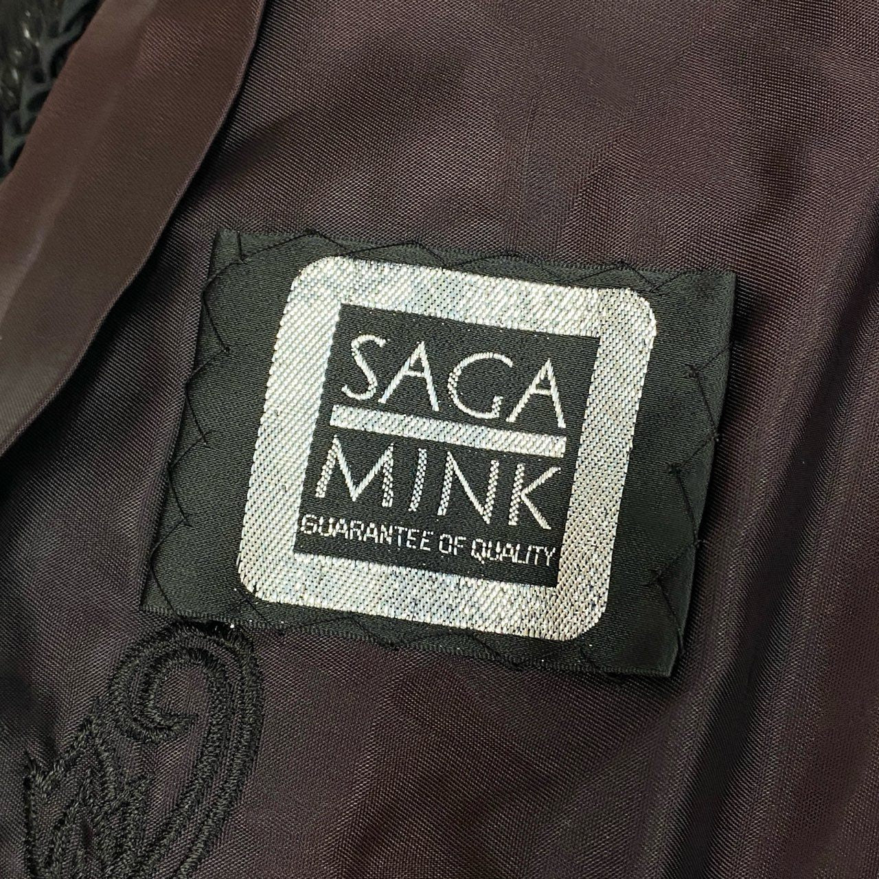 28i29SAGA MINK サガミンク ダークミンク 毛皮コート ミンクコート セミロングコート 装飾ボタン FREE ブラック レディースt18r