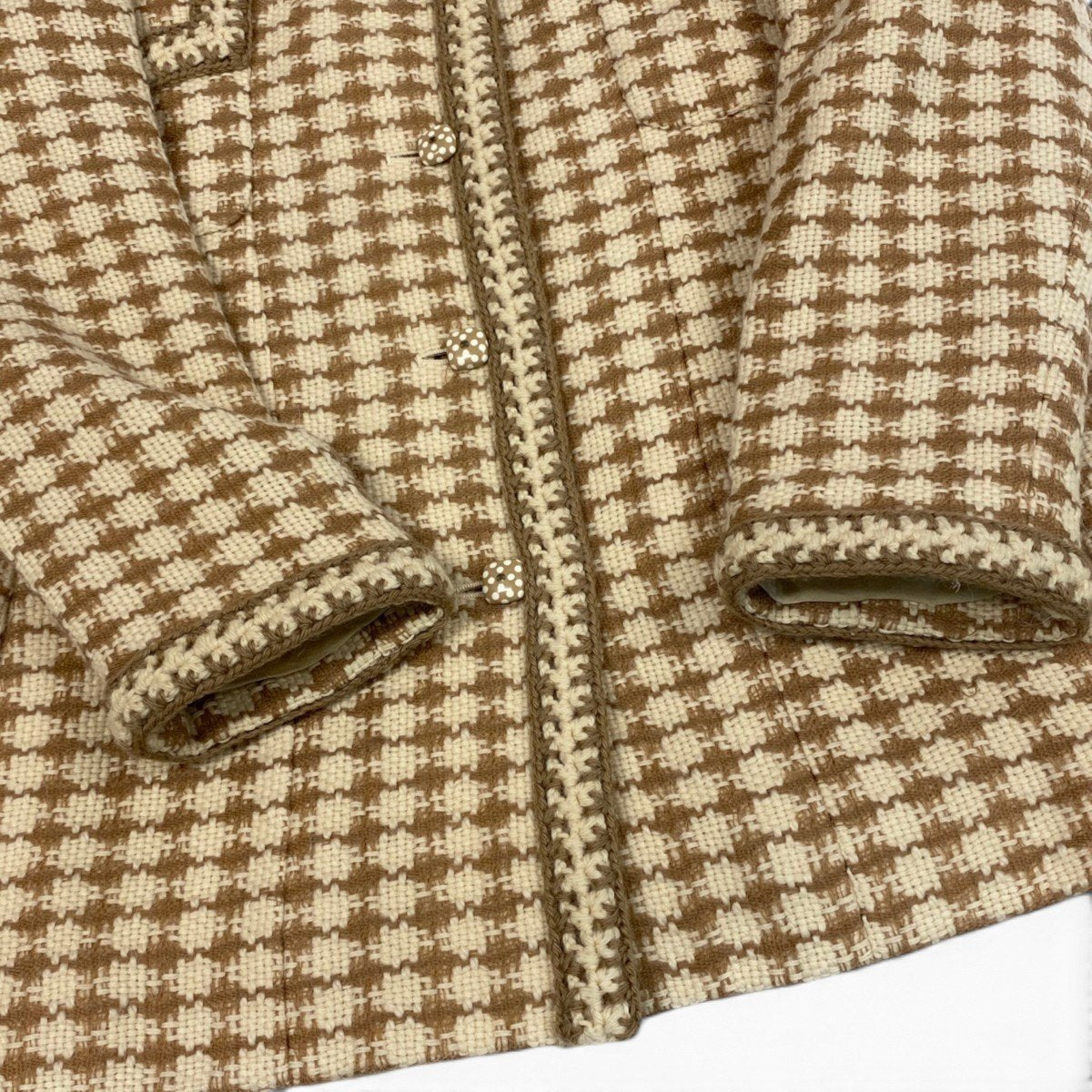 i22 CHANEL シャネル 00A 千鳥格子 ドット柄ボタン ツイードコート Vintage Polka Dot button Tweed Coat P16535 Size40 ベージュt18r