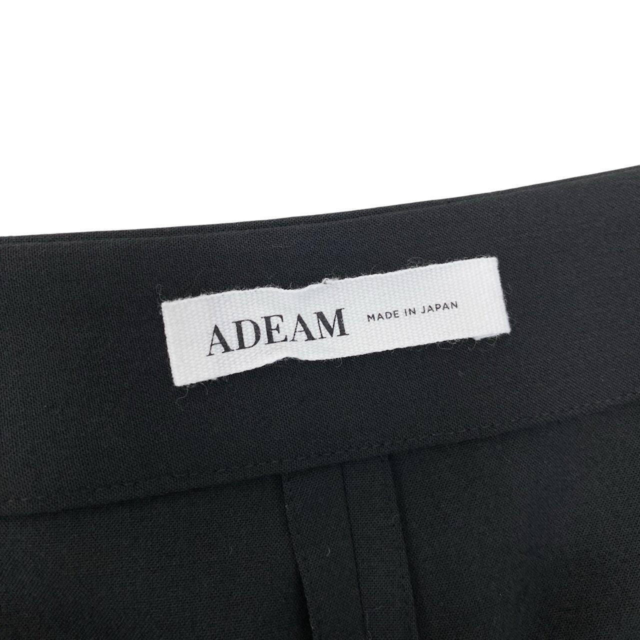 77h9 【未使用タグ付】 ADEAM アディアム 2024年 ストレート スラックスパンツ ストレッチ素材 44499 サイズ2 ブラック レディースt18r