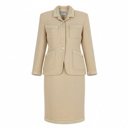 Cc3 CHANEL ヴィンテージ シャネル ココマークボタン ツイードジャケット スカート セットアップ  M相当 アイボリー レディース 女性用 スーツta1