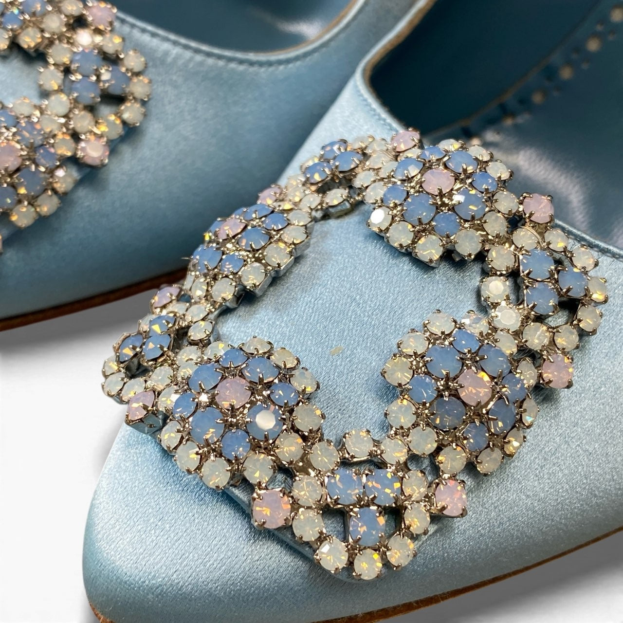 a6 定価￥228.800 MANOLO BLAHNIK マノロブラニク HANGISI OPAL ハンギシ オパール サテンパンプス サイズ36.5 ブルー シューズ セレモニー 付属品有t18r