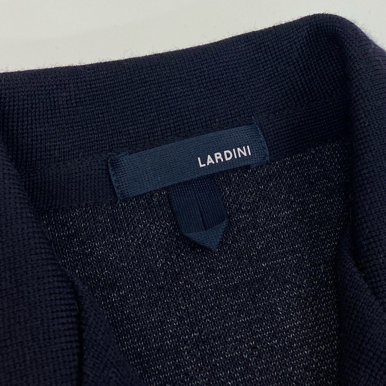 65a14【美品】 LARDINI ラルディーニ 近年 ハイゲージニット ジャケット ウールニット ダブルブレスト メンズ 紳士服 イタリア製 サイズM ネイビー ウール100％u02t