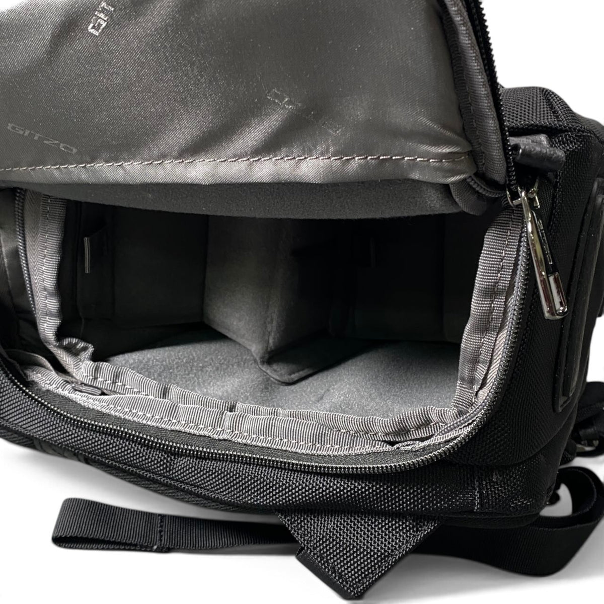 Bh20 Gitzo ジッツオ センチュリー トラベラー カメラバッグ リュック バックパック GCB100BP ブラック レザー メンズ 男性用t18r
