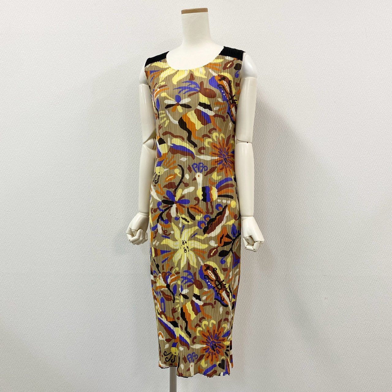 41i26 PLEATS PLEASE プリーツプリーズ イッセイミヤケ ノースリーブワンピース ロングワンピース 太陽 孔雀 山羊 PP63-JH585 サイズ3 マルチカラー ポリエステル レディースu02t