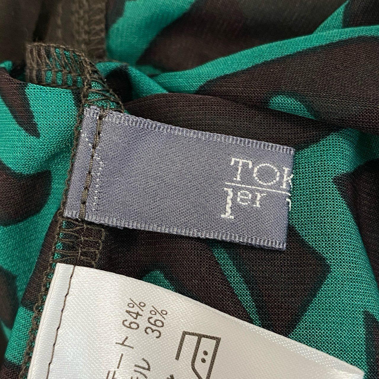 64k19 TOKUKO 1er VOL トクコプルミエヴォル ロング シアーワンピース 長袖ワンピース 総柄プリント ペチコート付 レディース 女性用 9 ブラウンu02t