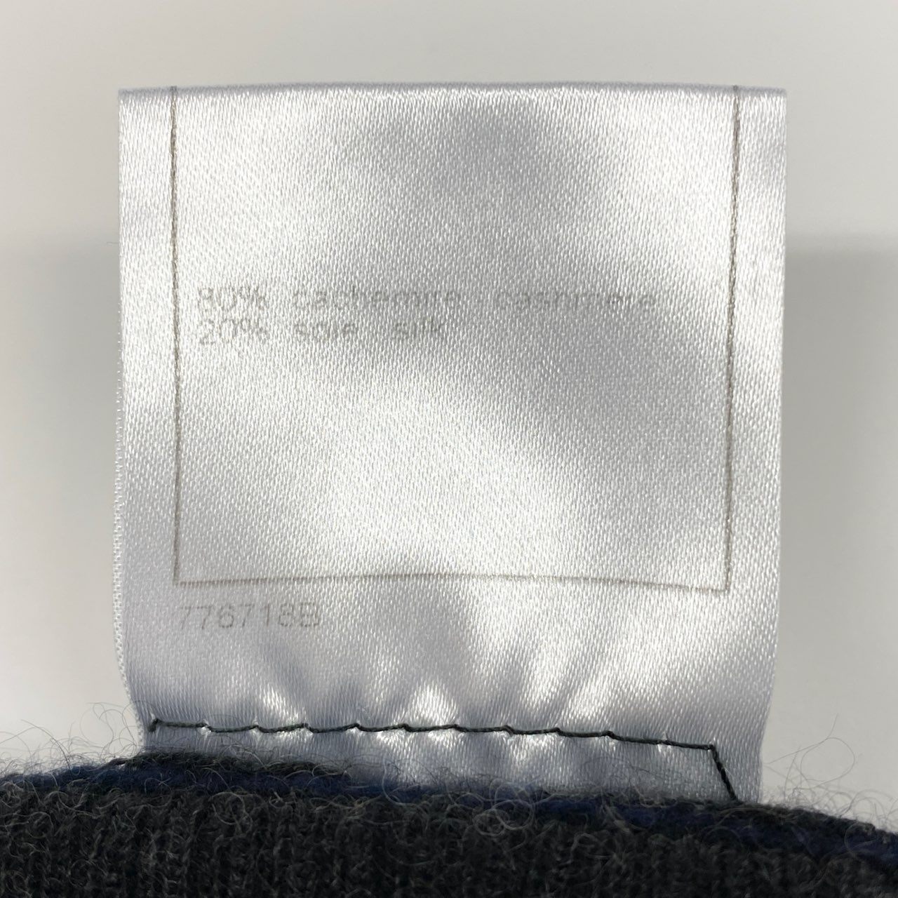 10a13 CHANEL シャネル クルーネック ニットセーター リブニット 長袖 カシミヤシルク混〇  レディース 女性用 P31828K00700 サイズ42 ダークグレー オフホワイト ネイビーo07t