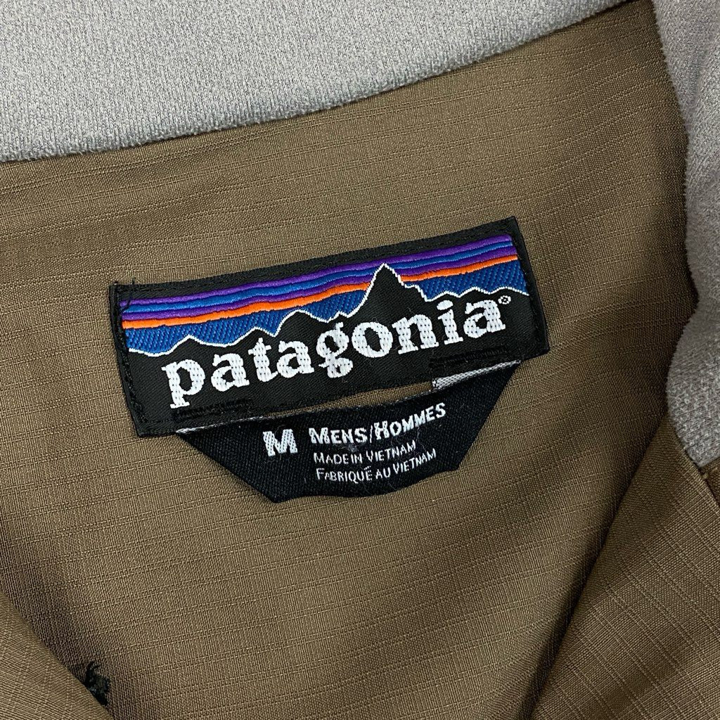13l27 Patagonia パタゴニア ストームジャケット ブルゾン ライトアウター ジャケット 0467238961 Mサイズ カーキ ポリエステル100％ メンズo07t