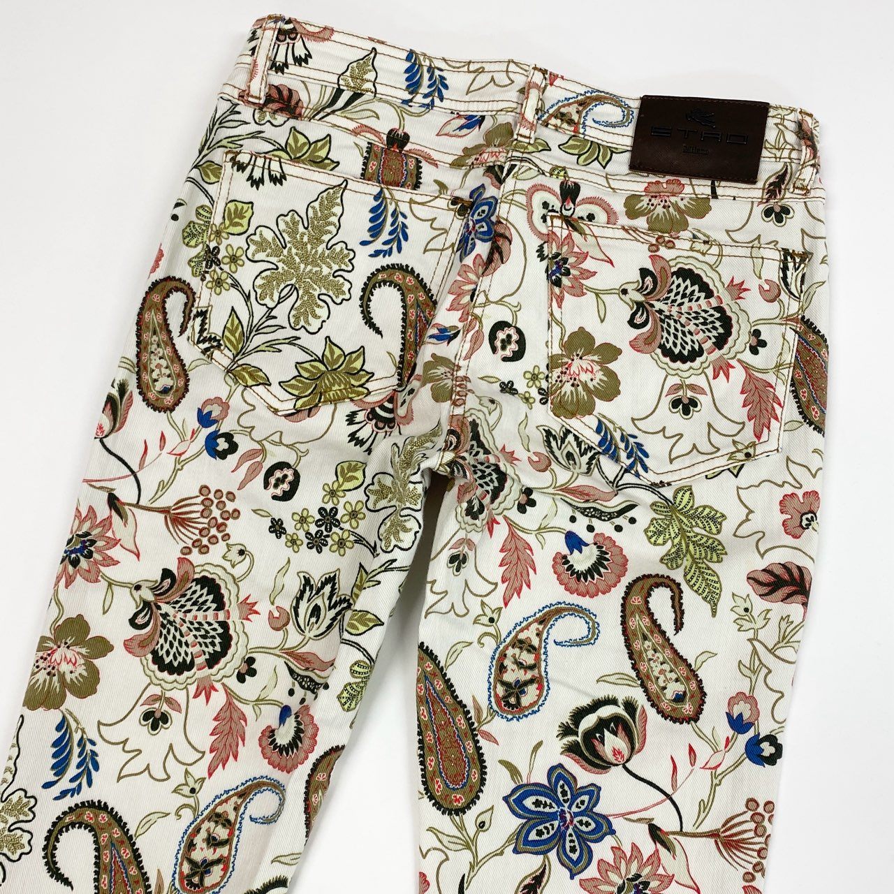67j6 《美品》 ETRO エトロ イタリア製 スキニーパンツ ストレッチパンツ 花柄 ペイズリー柄 レディース 女性用 ボトムス 26 オフホワイトu02t