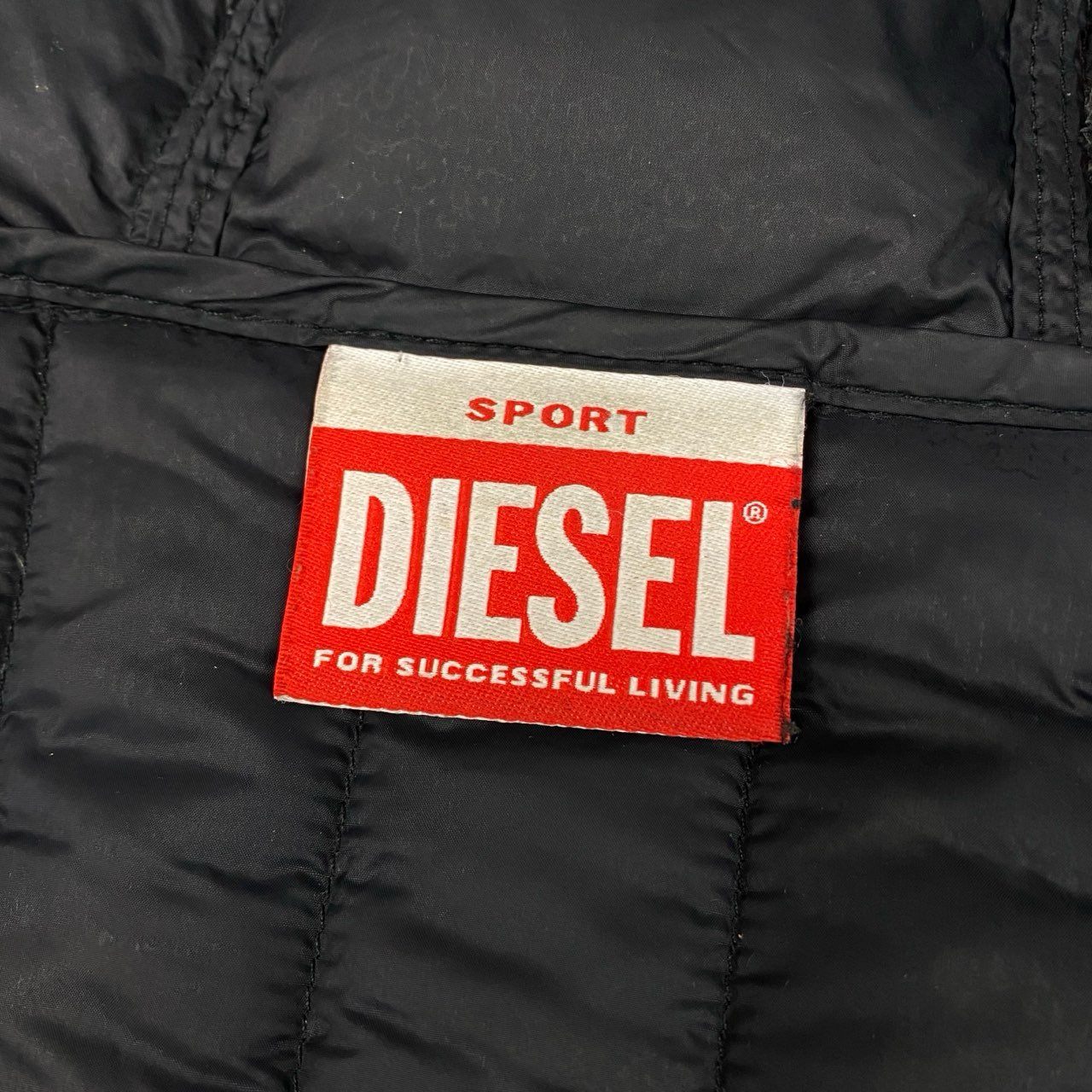 50a19 DIESEL SPORT ディーゼル 55DSL ダウンジャケット フーデット