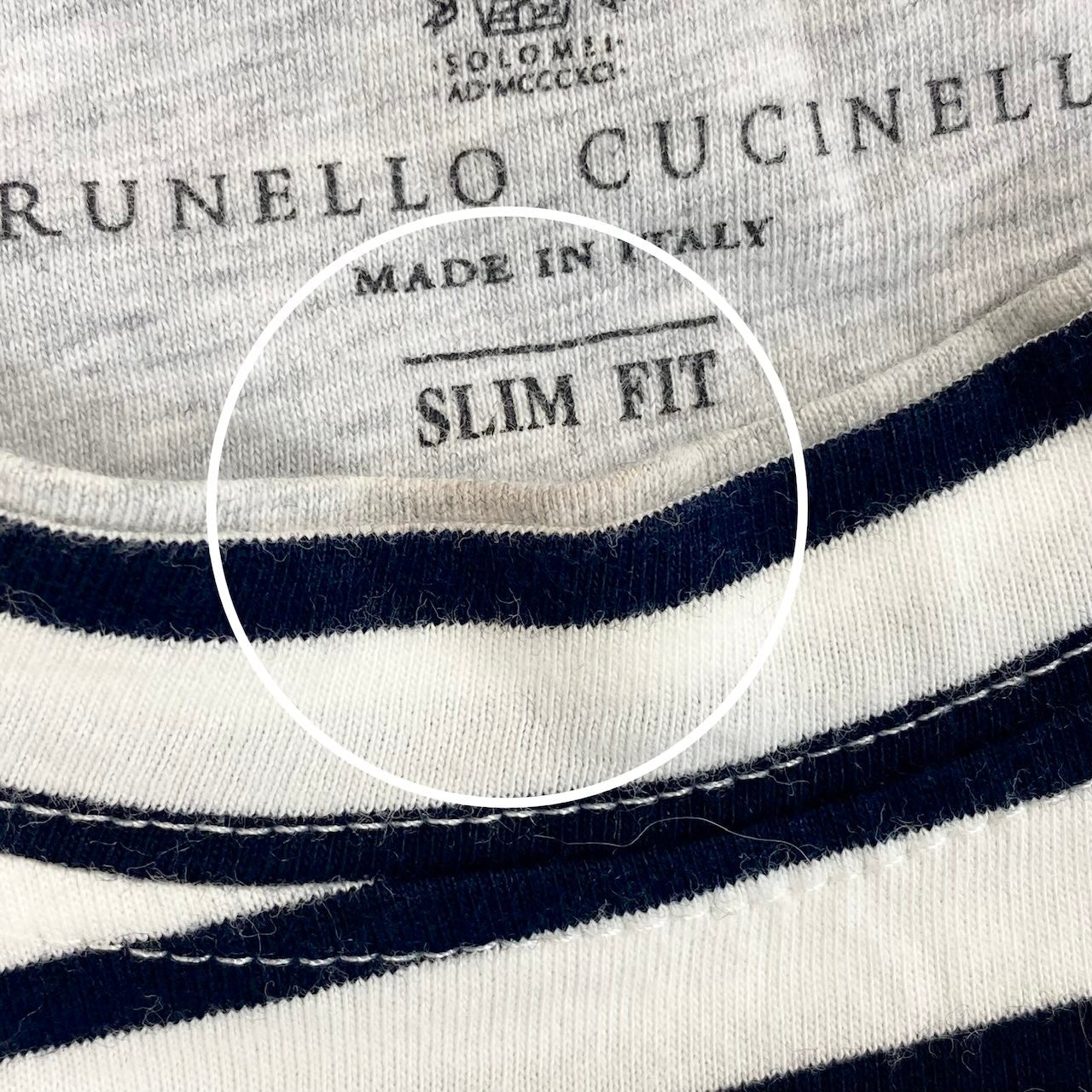 32g2 BRUNELLO CUCINELLI ブルネロクチネリ SLIM FIT レイヤード ボーダーTシャツ 半袖カットソー サイズS ホワイト ネイビー コットン100％ メンズ 紳士服u02t