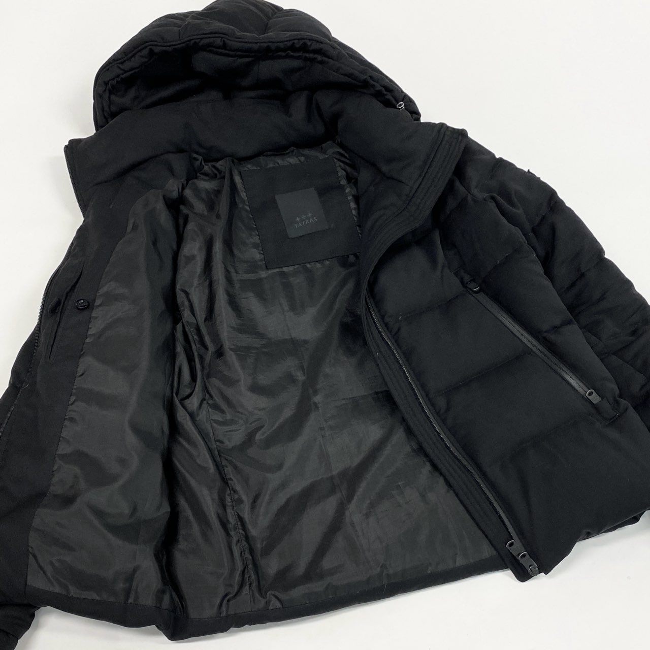 14c2 TATRAS タトラス AGORDO アゴルド ダウンジャケット MTK20a4148 サイズ3 ブラック 画像参照 DOWN JACKETt18r