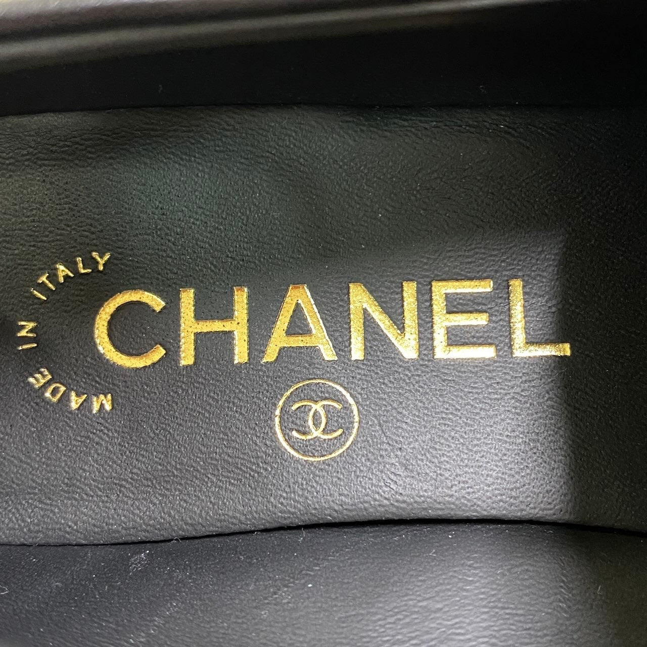i1 【極美品】 CHANEL シャネル ターンロック ココマーク マトラッセ ローファー G36646 サイズ36 1/2 ブラック レザー レディースk02i