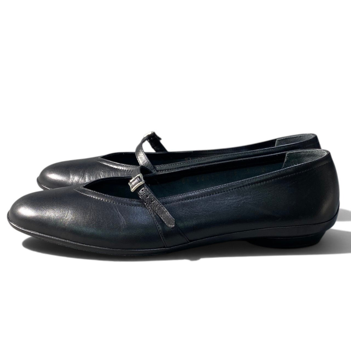 1i16 Salvatore Ferragamo サルヴァトーレフェラガモ フラットシューズ バレエシューズ レザーシューズ 7サイズ ブラック レザー レディース 女性用u02t