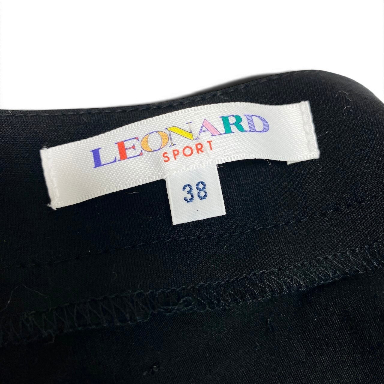 33g2 LEONARD レオナール ロングスリーブカーディガン Vネック 日本製 0528091 38サイズ ブラック レディース 女性用u02t