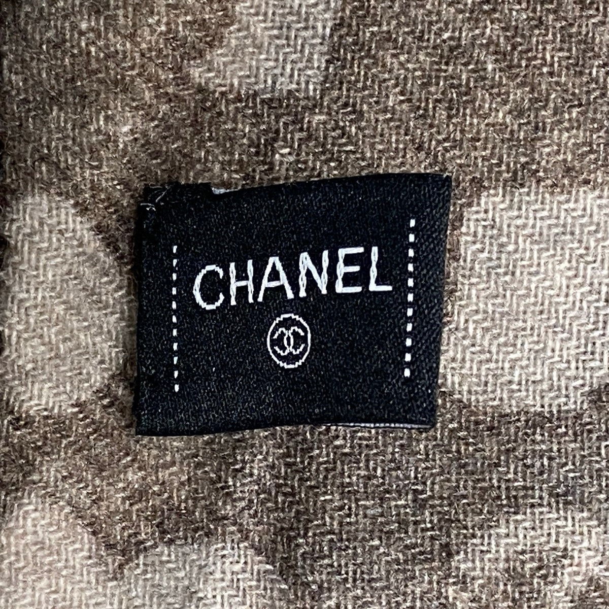 i13 CHANEL シャネル 15A ココハート 大判カシミヤマフラー CC Heart Cashmere Large Muffler カシミヤ100％ ストールt18r