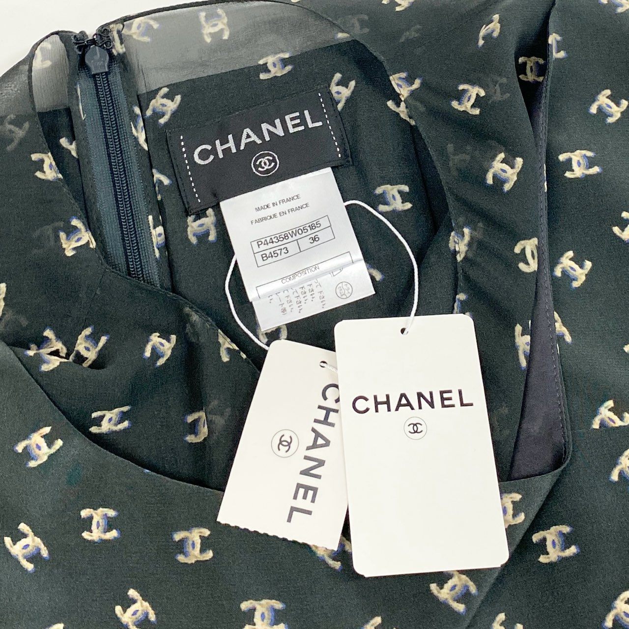 44a15 【新品タグ付き】CHANEL シャネル 2011年 P44358 ココマーク ウェストドローコード付き 半袖ワンピース サイズ36 ブラック レディース トップスta1