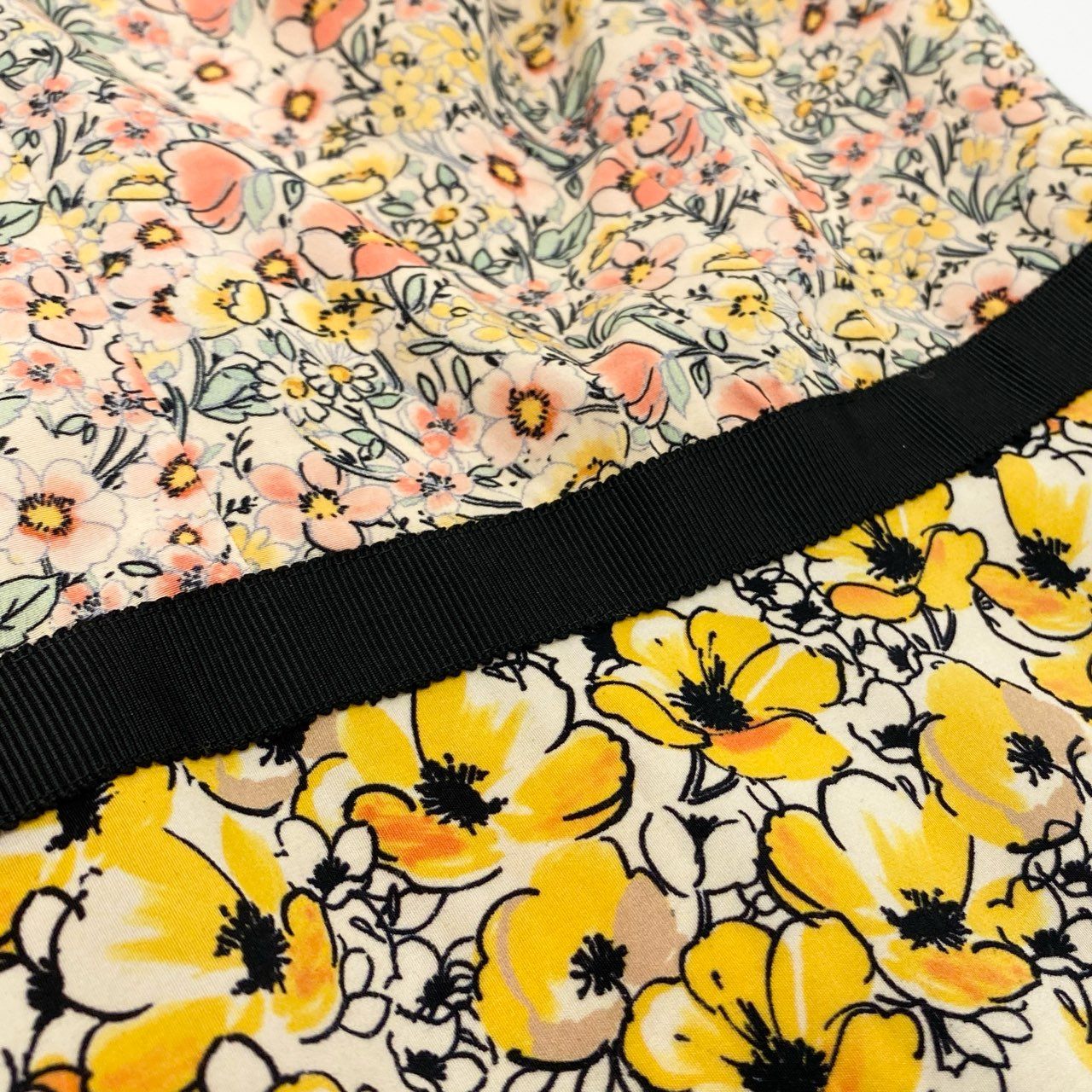 28k5 TOCCA トッカ DAHLIA ダリアドレス 半袖ワンピース フリルスリーブ 花柄 洗える○ レディース 女性用 0 マルチカラーo07t