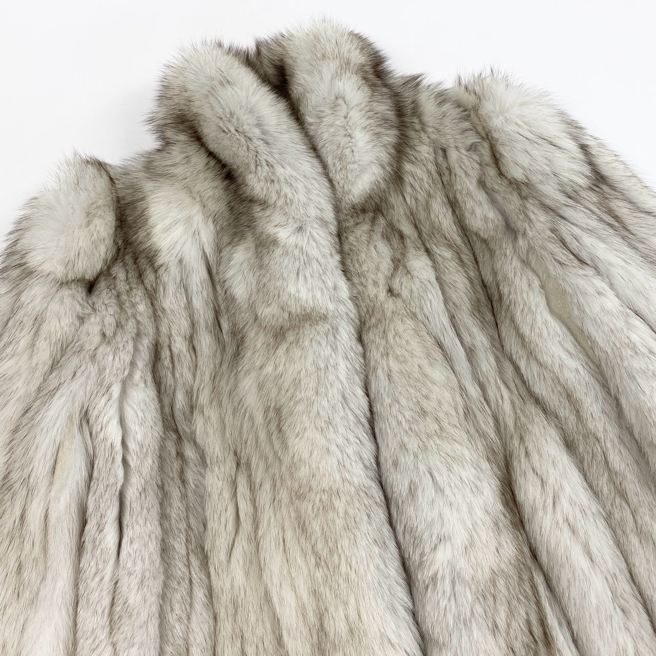 71a15 ブルーフォックス 極厚 ファーコート サイズF ホワイト 本毛皮 Fox Fur Coat ポケット有t18r