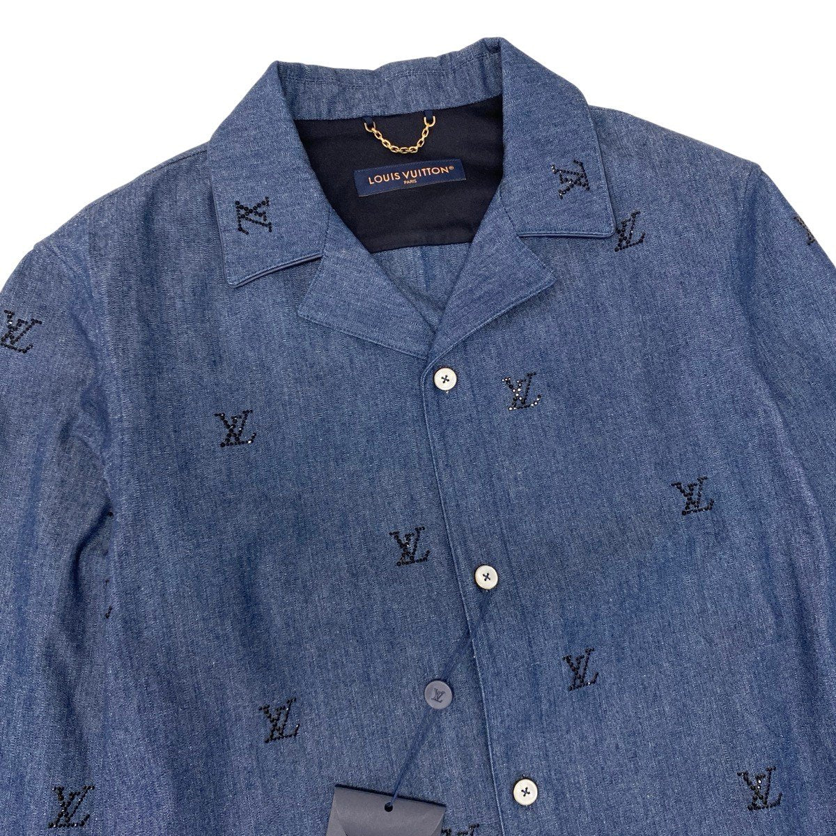Mf18 《未使用品》 LOUIS VUITTON ルイヴィトン 25SS ブラゾンエンベリッシュド デニムシャツ Blason Embellished Shirt サイズL ブルーt18r