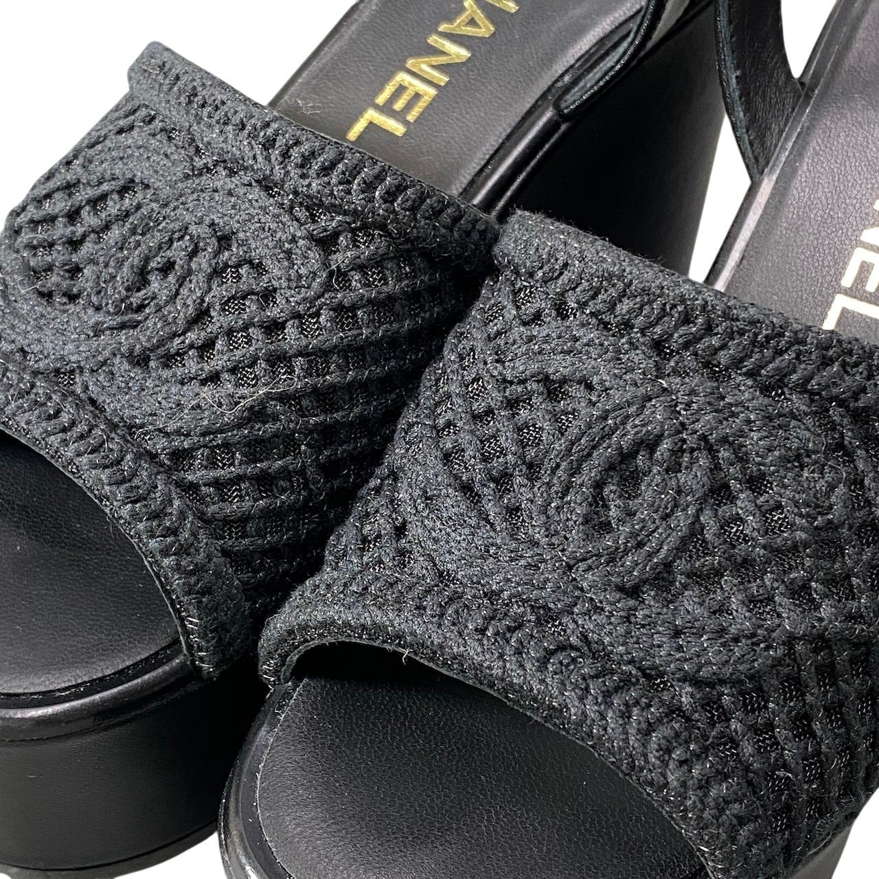 e13【美品】CHANEL 2025SS ウェッジソールサンダル 厚底 ココマーク メッシュ G46364 36Cサイズ ブラック レザー レディース 女性用k02i