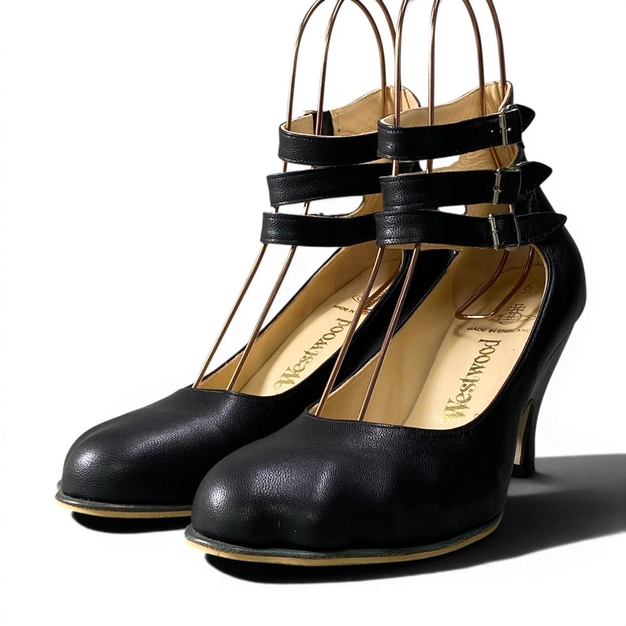 1f10 Vivienne Westwood ヴィヴィアンウエストウッド アンクルストラップ ヒールパンプス アニマルトゥ 英国製 サイズ6 ブラック レディース 女性靴u02t