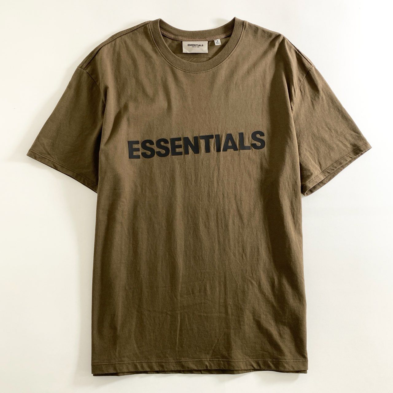 8d13 FOG ESSENTIALS エフオージーエッセンシャルズ ロゴ クルーネックTシャツ 半袖 ショートスリーブカットソー  Sサイズ ブラウン コットン