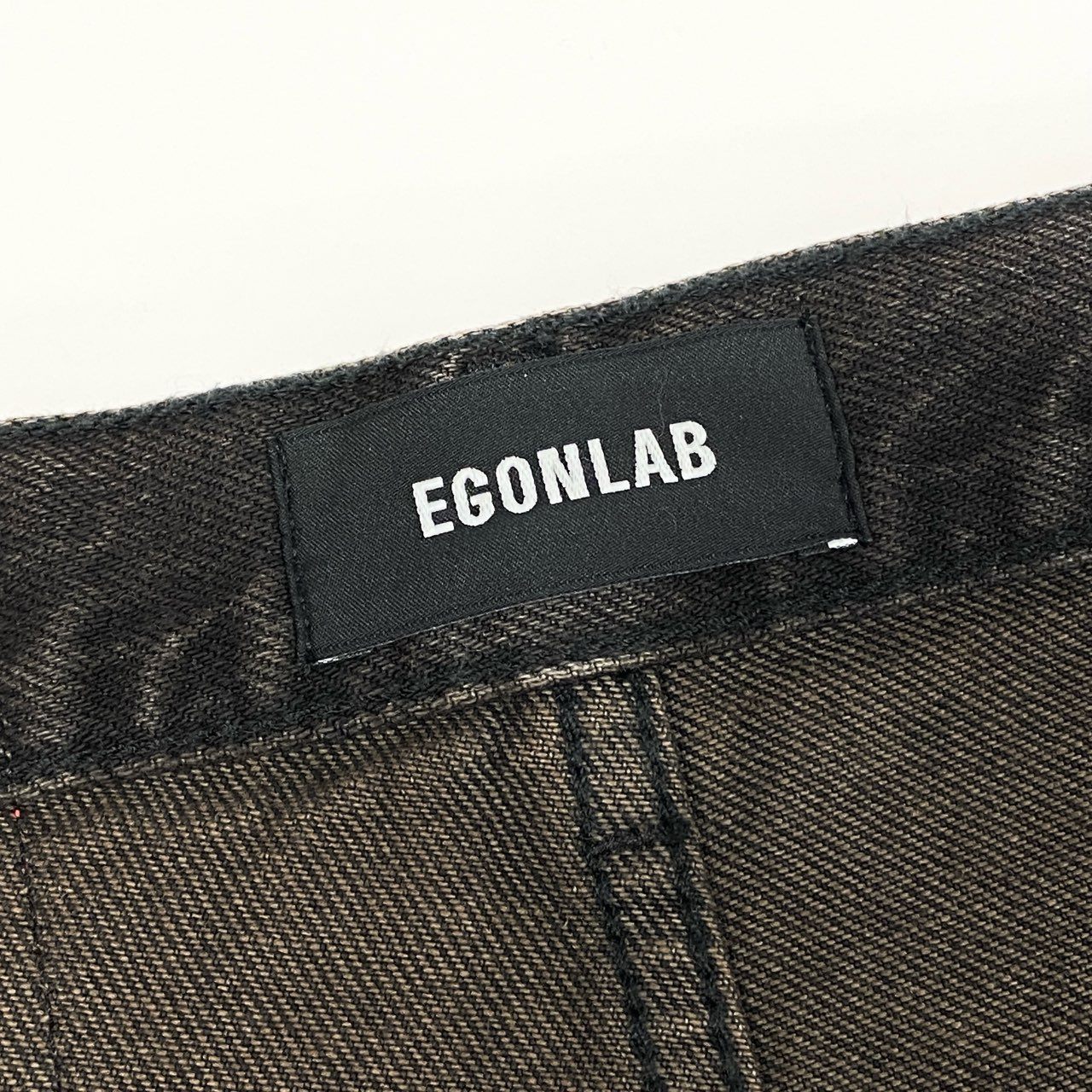 Mb16《美品》 EGONLAB エゴンラボ 2024AW CARGO ELEVATED カーゴパンツ デニムパンツ ダメージ加工 S ブラウン系 コットン メンズu02t