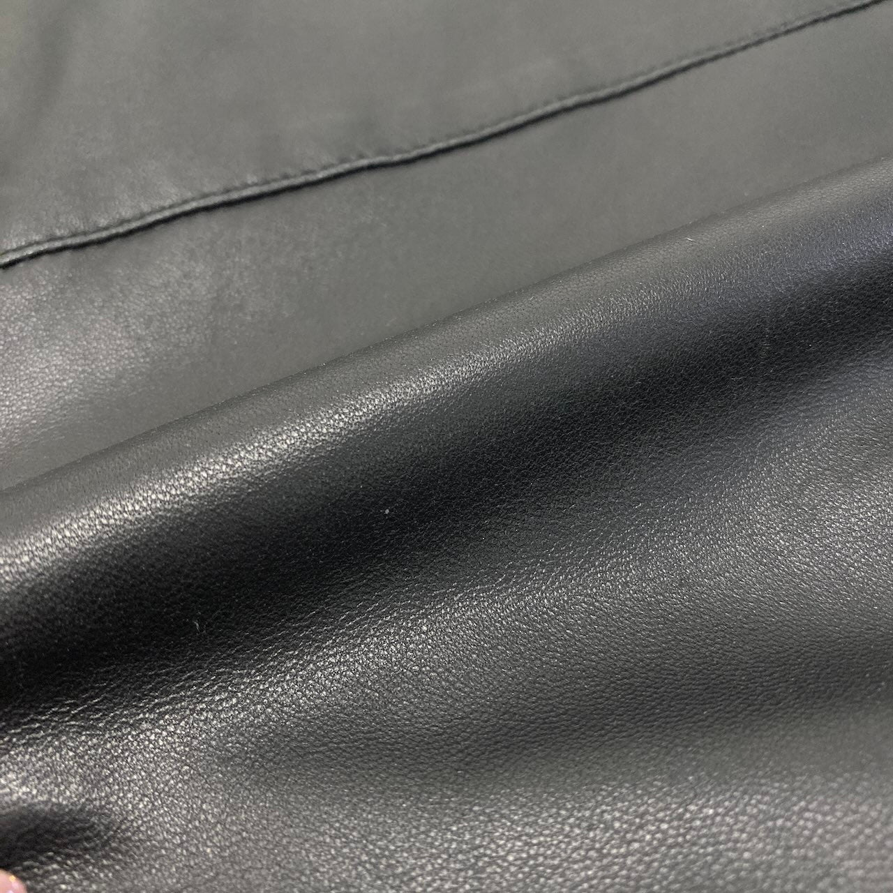 24c16 Roberto Cavalli ロベルトカヴァリ レザージャケット ライダースジャケット アウター 50サイズ ブラック レザー メンズ 男性用u02t