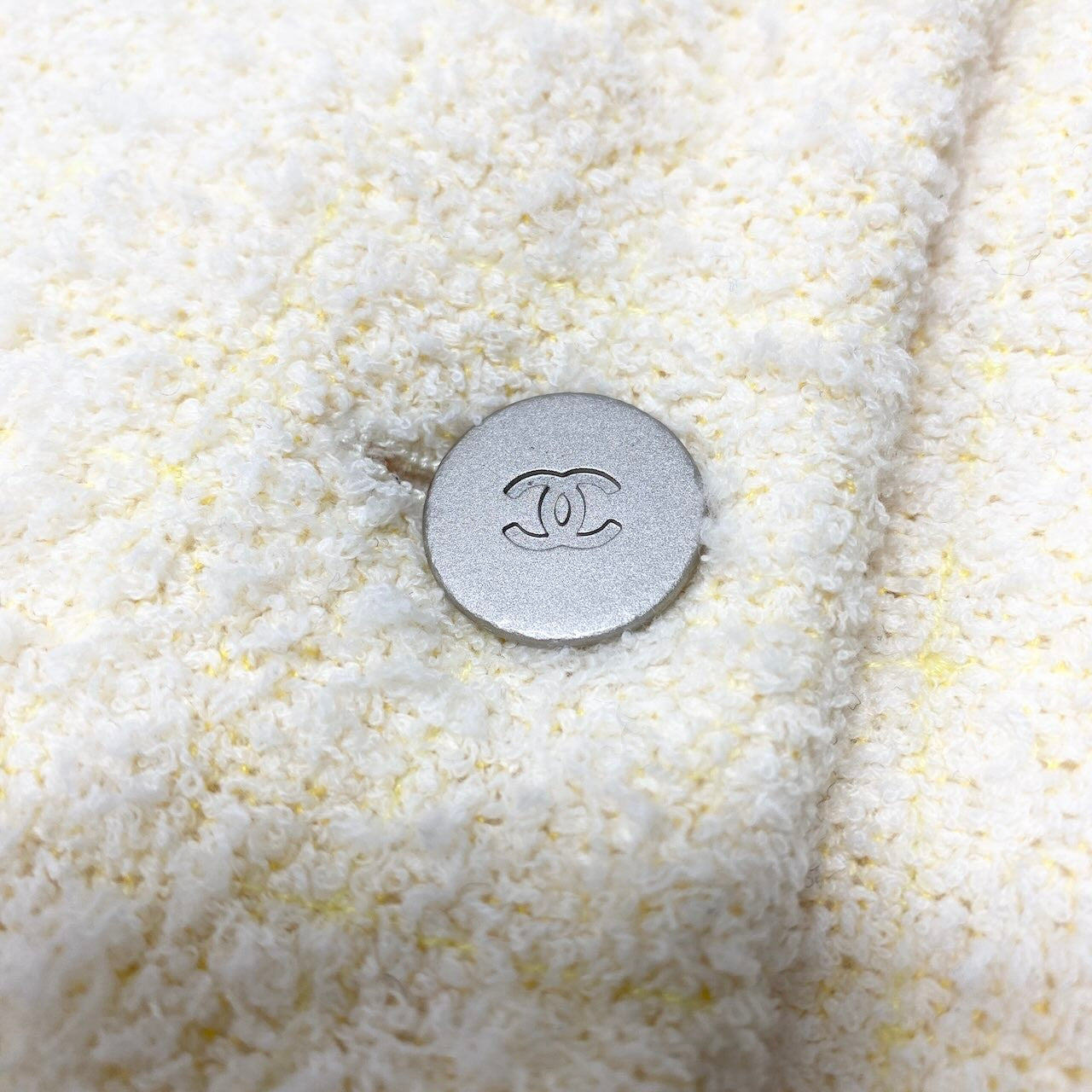 C CHANEL シャネル 2000 00I 半袖ツイードジャケット ショート丈ジャケット ココマークボタン パイル地 P15546V08710 36サイズ イエロー レディース 女性用nu1