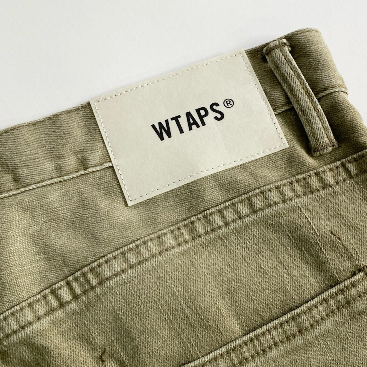 26g17 WTAPS ダブルタップス デニムパンツ ジーンズ トラウザーズコットンデニム サイズ02 カーキ メンズ