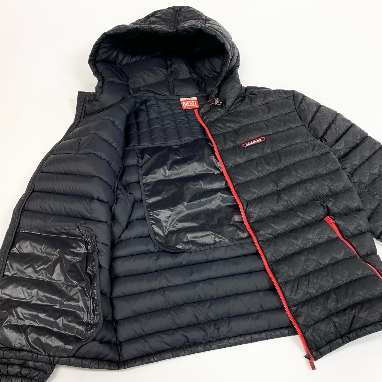 50a19 DIESEL SPORT ディーゼル 55DSL ダウンジャケット フーデット ジャンパー 総柄 メンズ 紳士服 AMWT-KOOPU-HT26 XXL ブラックu02t