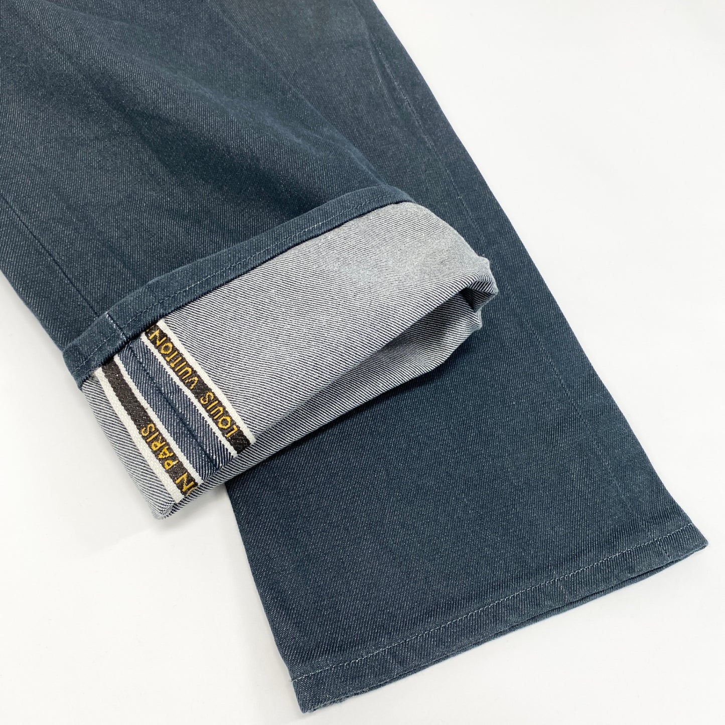 21i29《美品》LOUIS VUITTON ルイヴィトン デニムパンツ ボトムス ストレートパンツ LVロゴ刺繍 コットン イタリア製 M相当 ネイビー メンズk02i