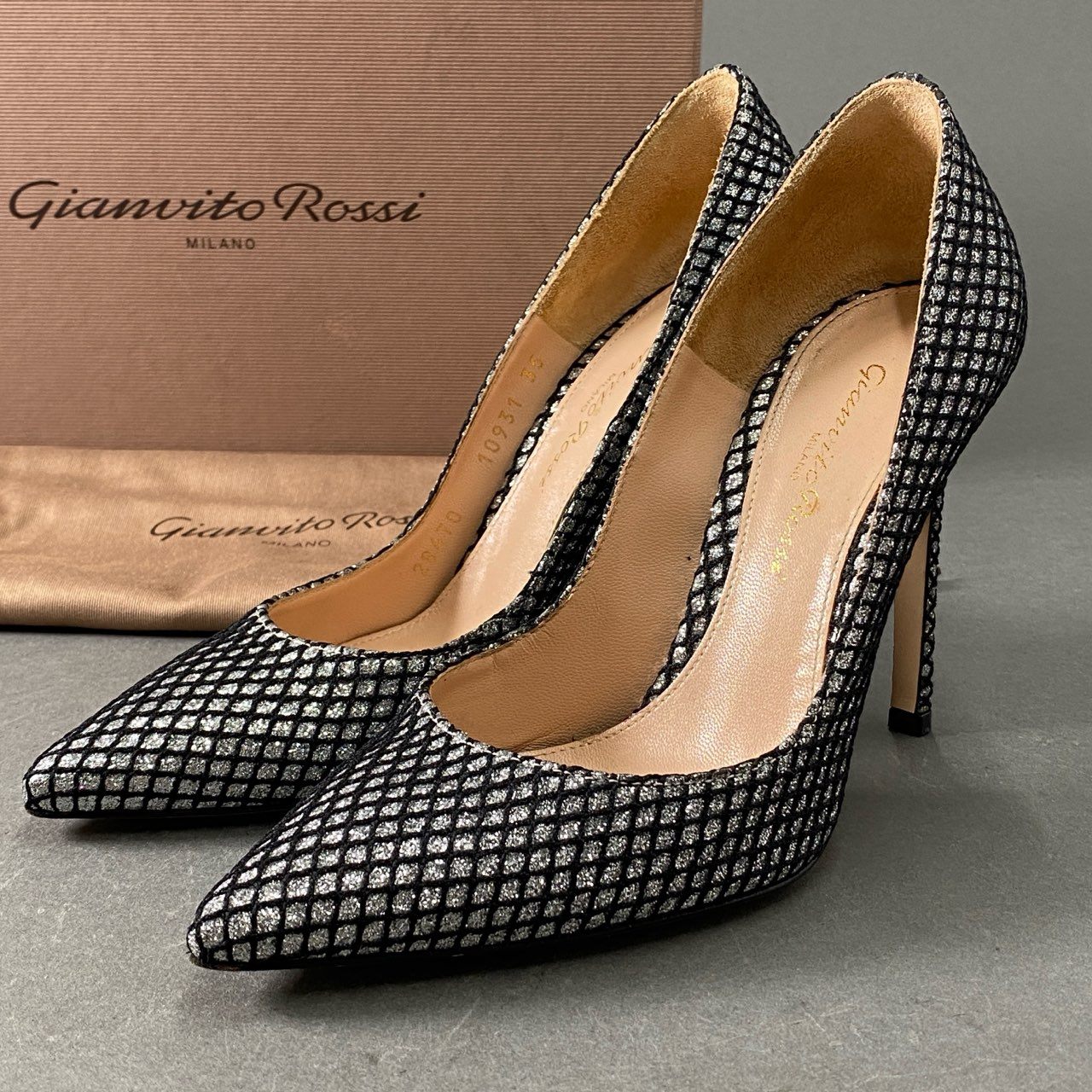 2f11 【イタリア製】Gianvito Rossi ジャンヴィトロッシ ラメ メッシュデザイン ポインテッドトゥ パンプス サイズ35 レディース 女性用 靴