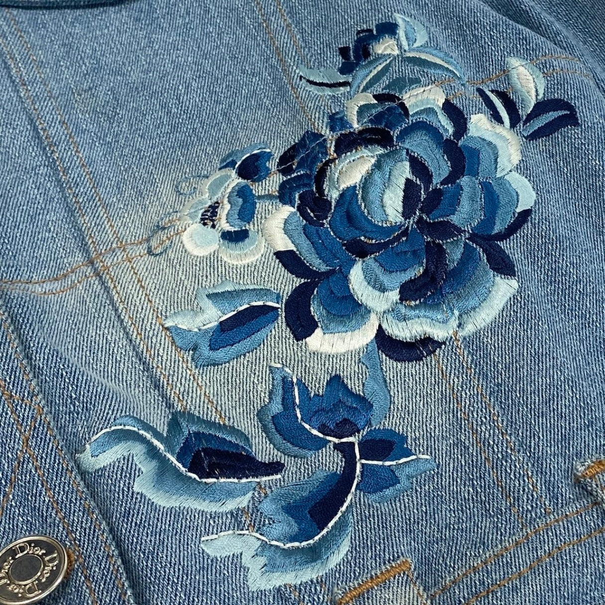 Ic24 Christian Dior クリスチャンディオール ガリアーノ期 フラワー刺繍 デニムセットアップ by Galliano Flour Embroidery Denim Setup サイズ40 / 34 インディゴブルーt18r
