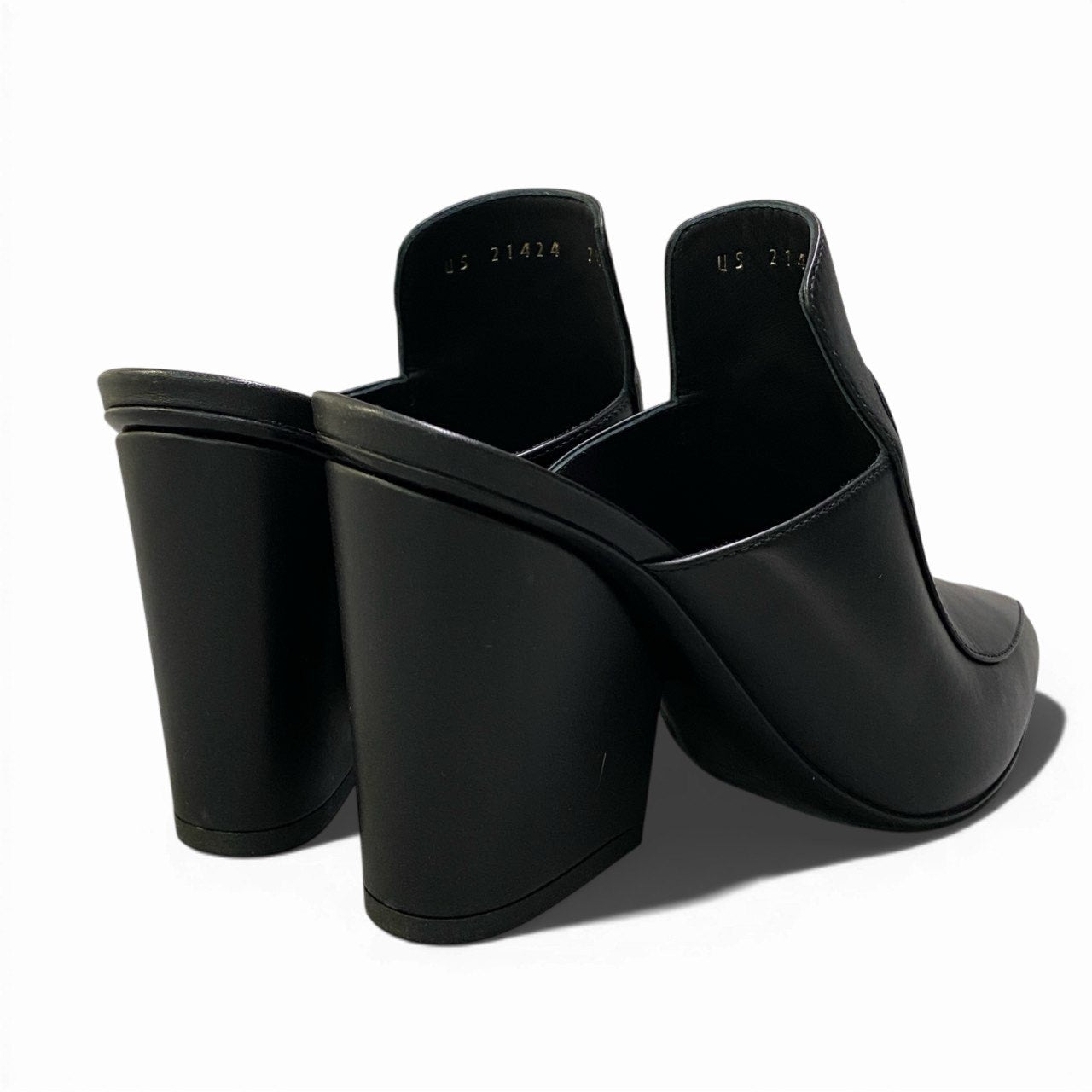 1b23 Salvatore Ferragam サルヴァトーレフェラガモ ガンチーニ ミュール ポインテッドトゥ チャンキーヒール ワンポイントロゴ レディース 女性靴 イタリア製 7 1/2 ブラック レザーu02t