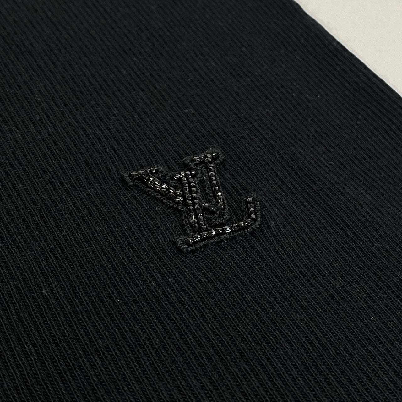 Ec27 LOUIS VUITTON ルイヴィトン LVロゴ リブニットノースリーブトップス カットソー ビーズ装飾 フランス製 XSサイズ ブラック コットン100％ レディース 女性用u02t