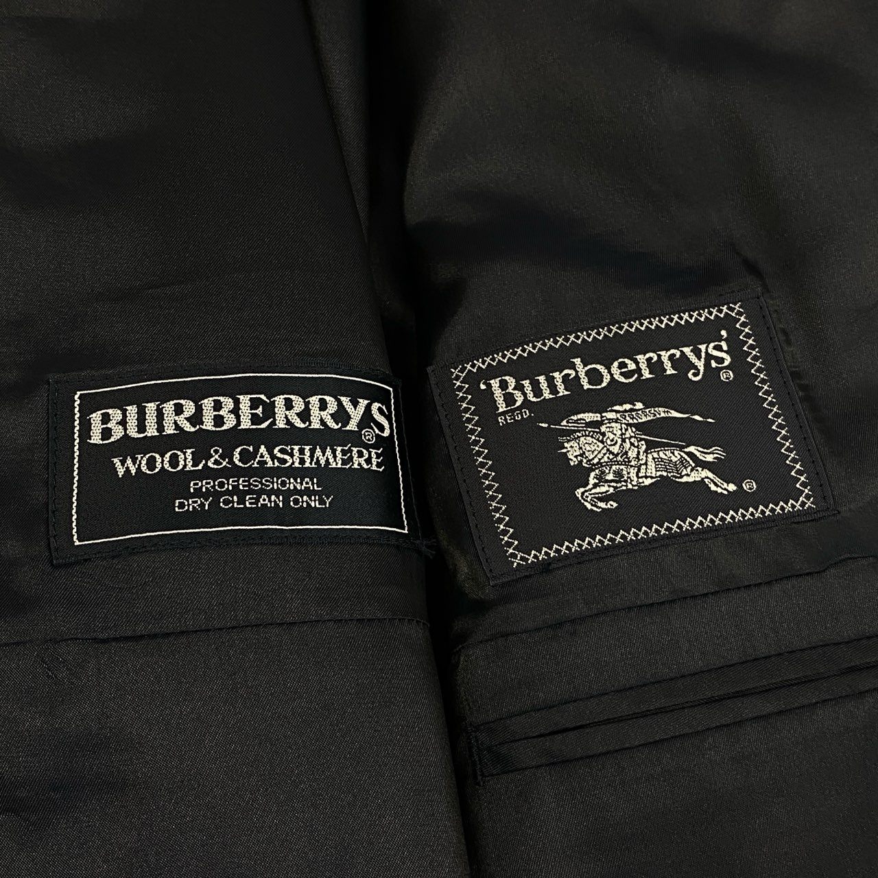 48L23 Burberry's バーバリーズ スーツセットアップ  ジャケット ダブルプレスト スラックス 日本製 BB5サイズ ネイビー メンズo07t