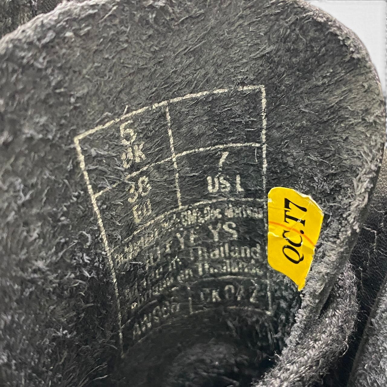 4e21 Y’s x Dr. Martens ワイズ ドクターマーチン コラボシューズ レザーブーツ ハイカットシューズ レースアップ クラシックカーフレザー ユニセックス メンズ 男性用 32228001 UK5 ブラックo07t